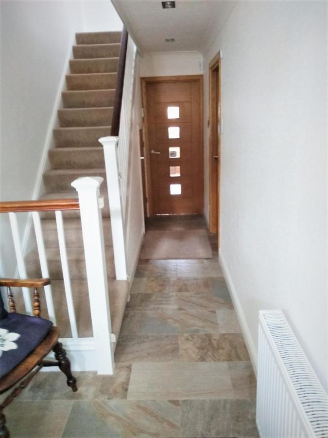 Smitten House 4 Bedroom Ріл Екстер'єр фото